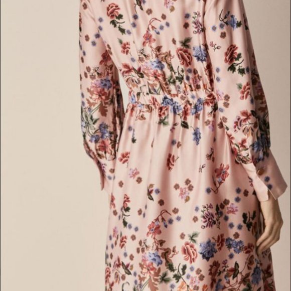 Massimo Dutti Floral Print dress with Gold Button - Picture 3 of 3